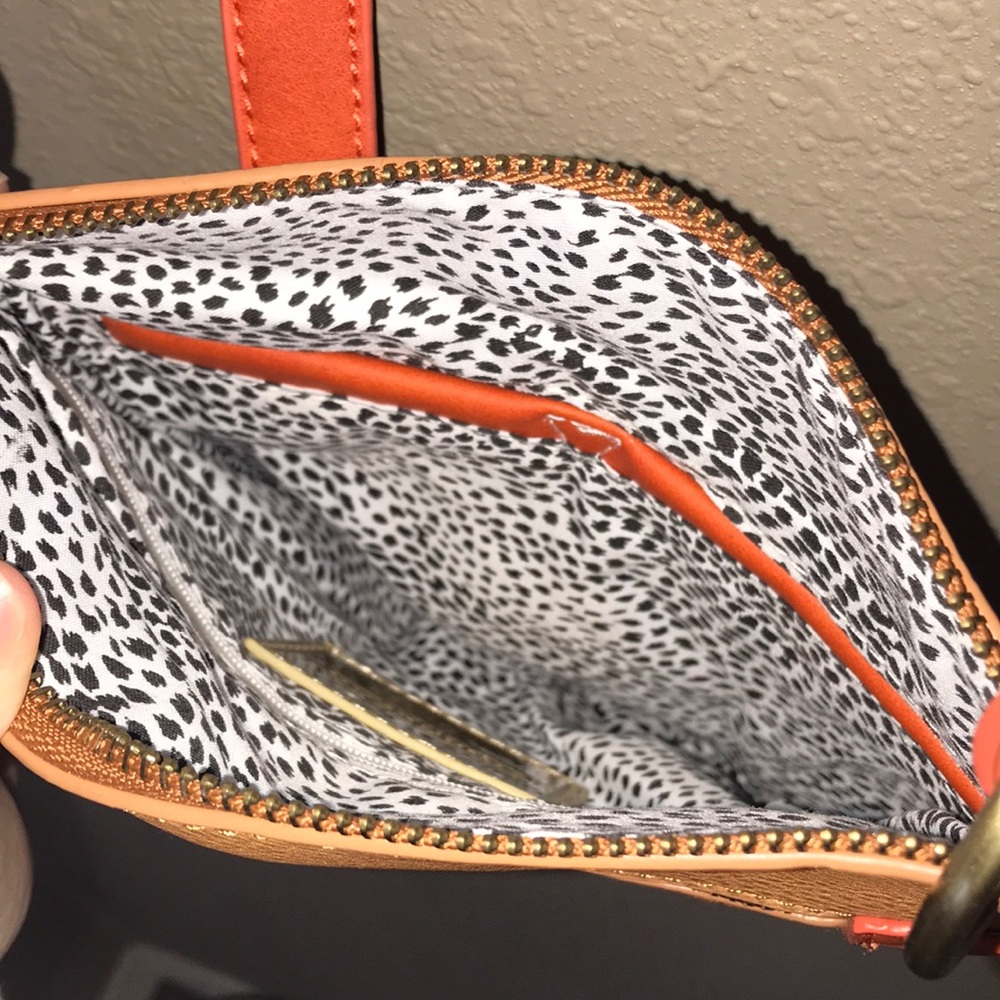 Crossbody Purse - Picture 4 of 7